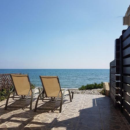 Beach House At Seafront Βίλα Meneou Εξωτερικό φωτογραφία