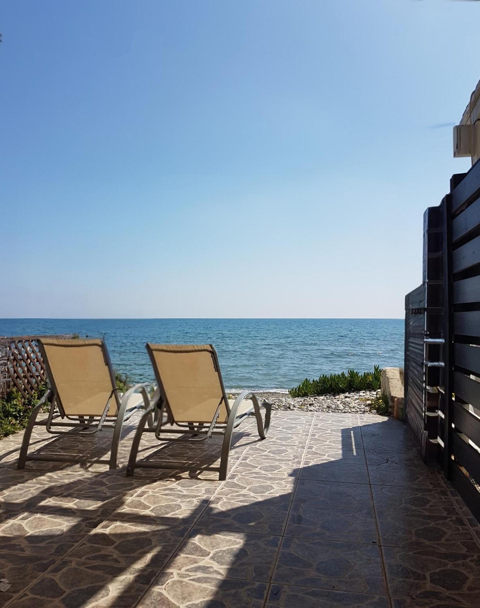 Beach House At Seafront Βίλα Meneou Εξωτερικό φωτογραφία